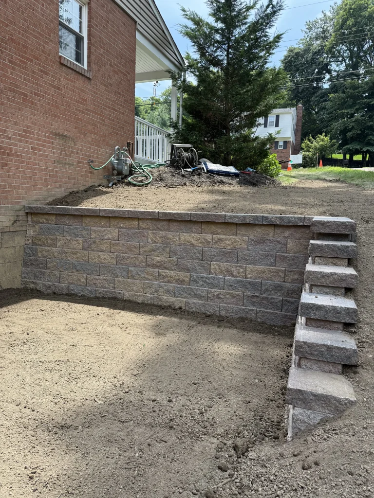 L-Shaped Retaining Wall